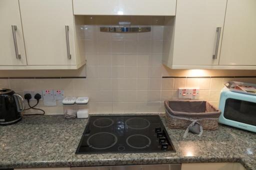 Beautiful Bexhill Cottage With Garden 3 Mins Walk To Beach المظهر الخارجي الصورة